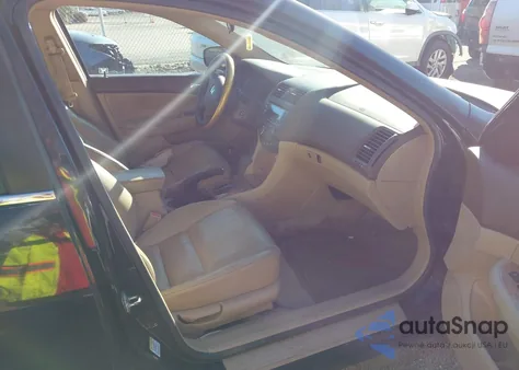 2004 Honda Accord 2.4 Ex z USA, uszkodzony, nr VIN 1HGCM56894A113054